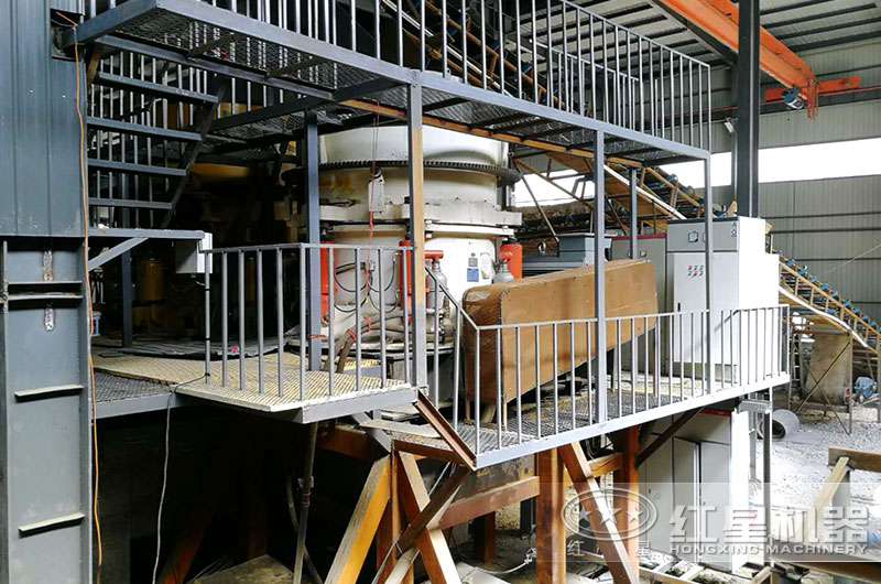 钾长石加工现场图片 钾长石加工现场图片