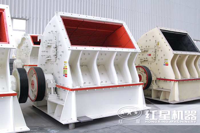 锤式破碎机型号，一小时可破碎500吨石料