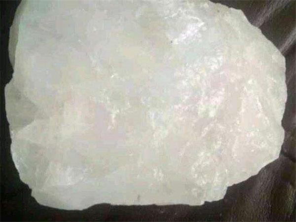 硅矿生产20目的磨粉机有哪些？每天生产大概300--400吨左右