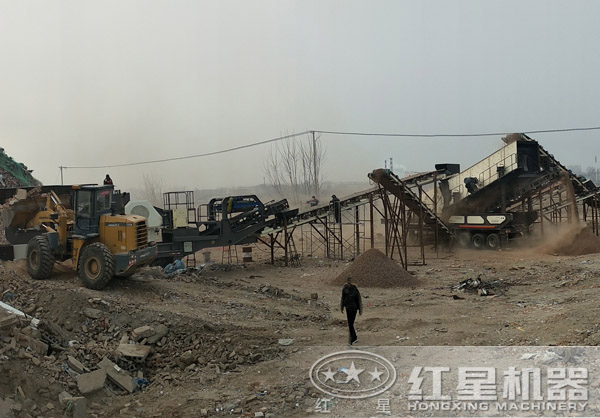 新型车载碎石机处理建筑垃圾