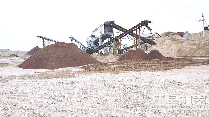 大型制沙生产现场